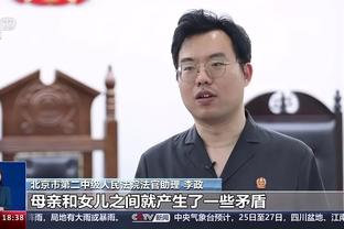 记者：阿尔维斯庭审明年2月进行，检察官要求判9年监禁+10年监视