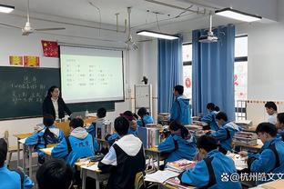 小鬼当家！沃克&克里斯-穆雷半场合计10中10拿到25分